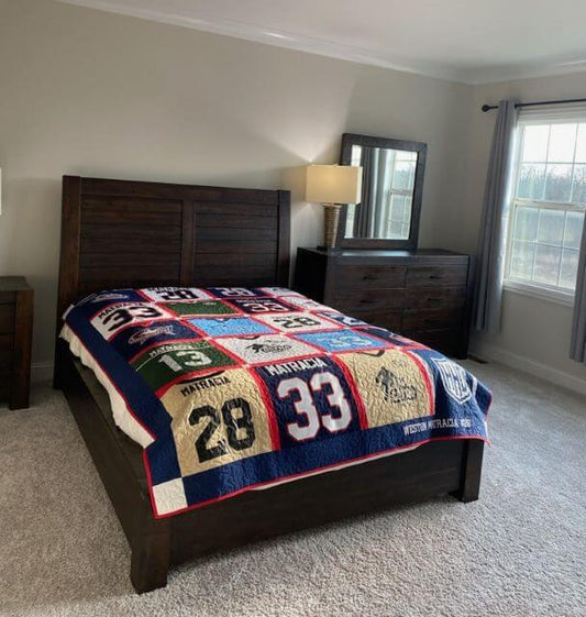 Mahlers customized jerseyblanket quilt lying in a bedroom
